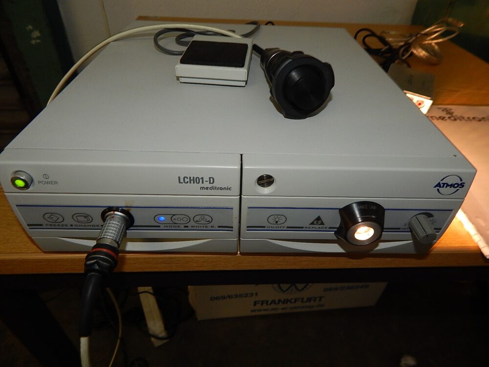 atmos-meditronic-lch01-d-ccd-farbkamera-prozessor-lichtquelle