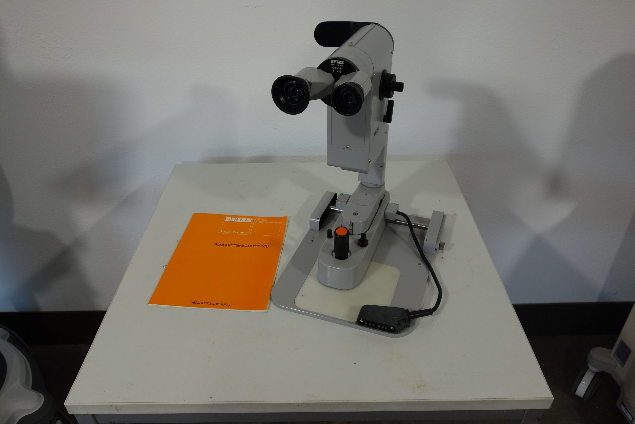 carl-zeiss-augenrefraktometer-refractometer-140