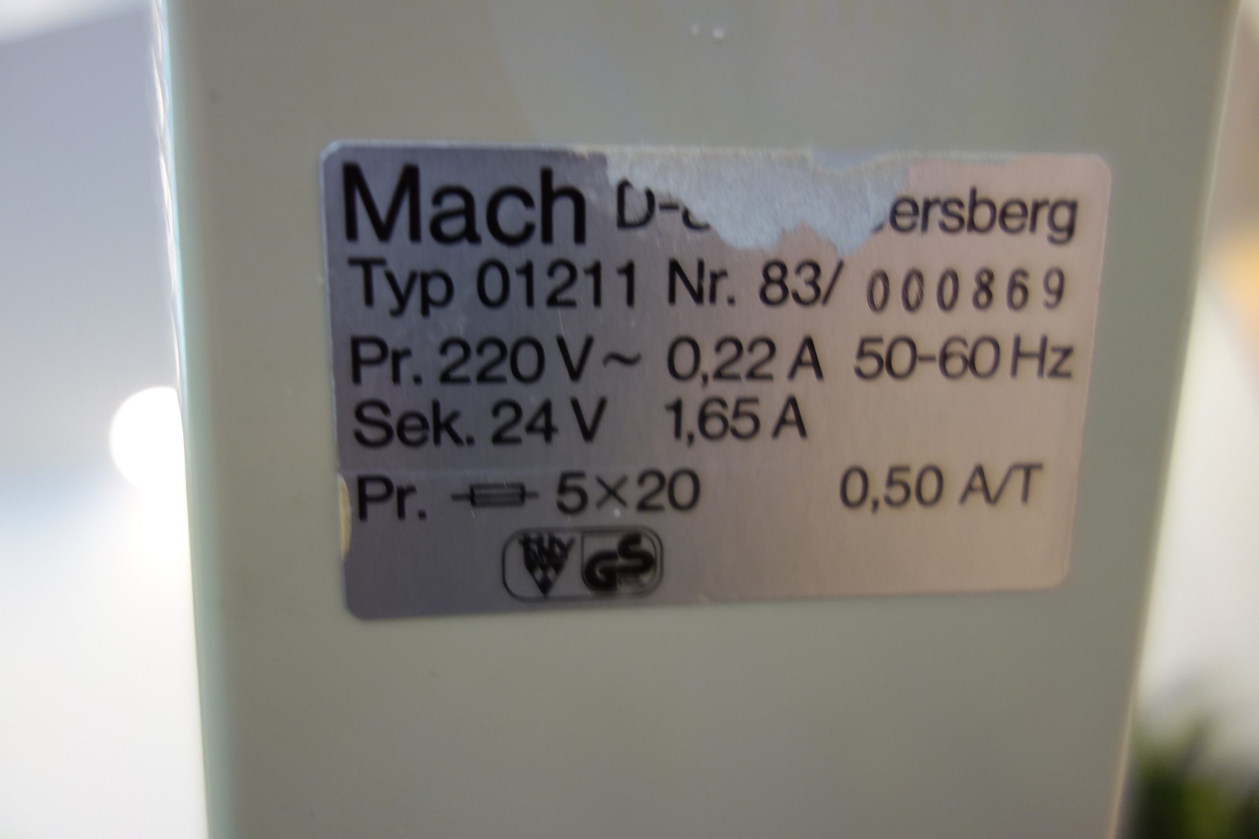 dr-mach-mach-praxila-untersuchungslampe-auf-fahrstativ-2466