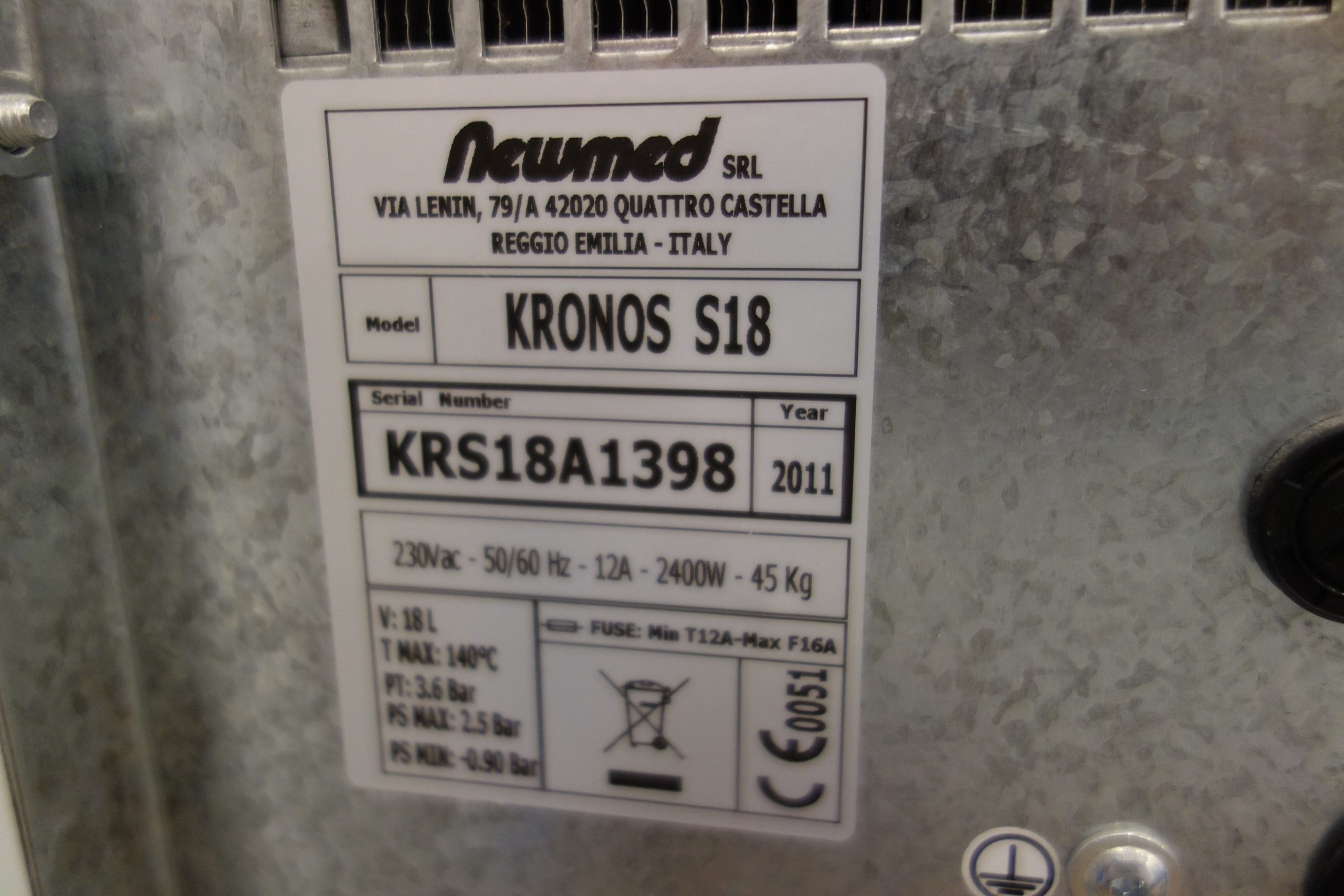newmed-kronos-s18-sterilisator-434-chargen-5115