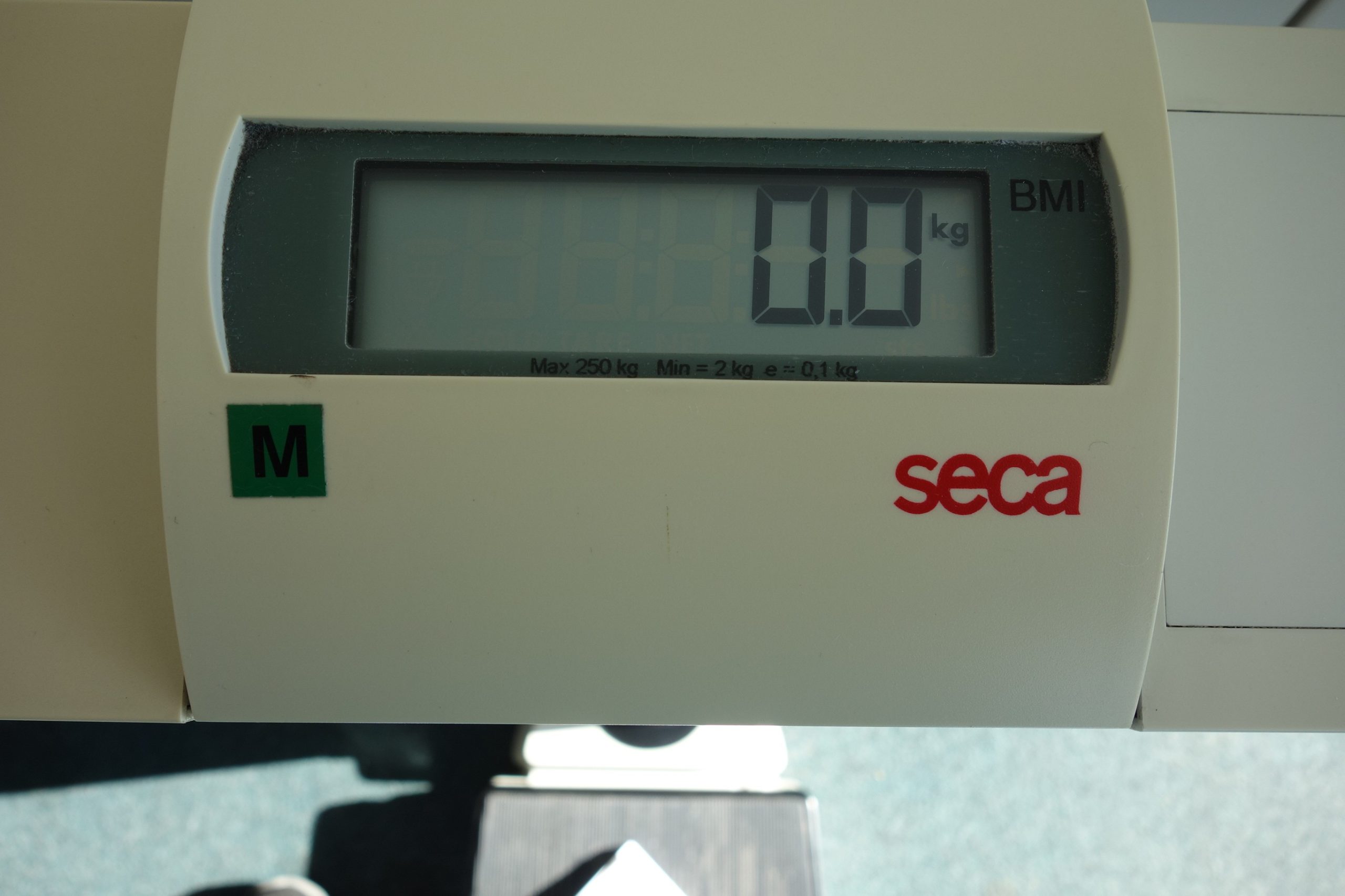 seca-704-digitale-saeulenwaage-mit-bmi-rechner-2726