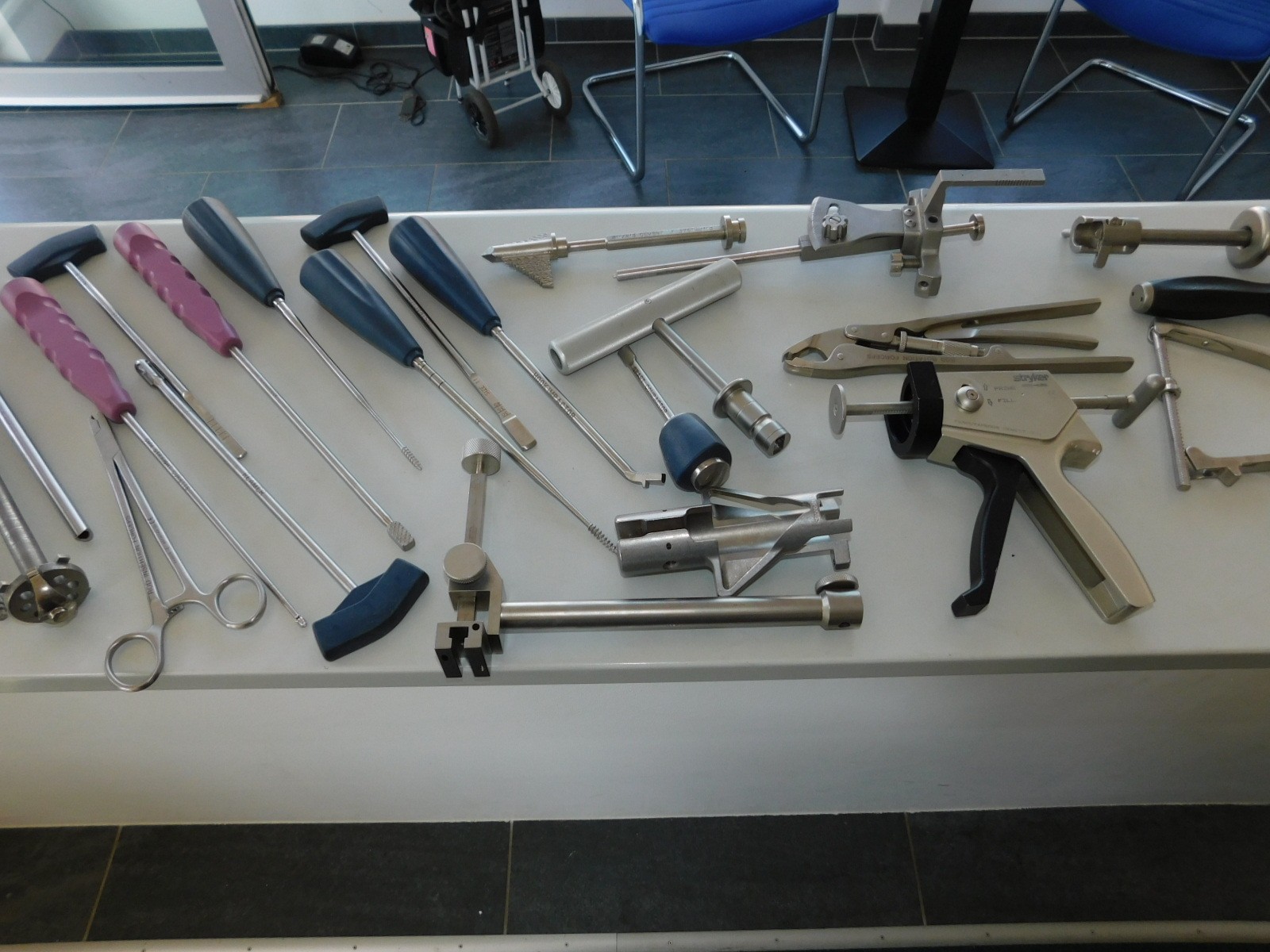 stryker-chirurgische-instrumente-werkzeug-722