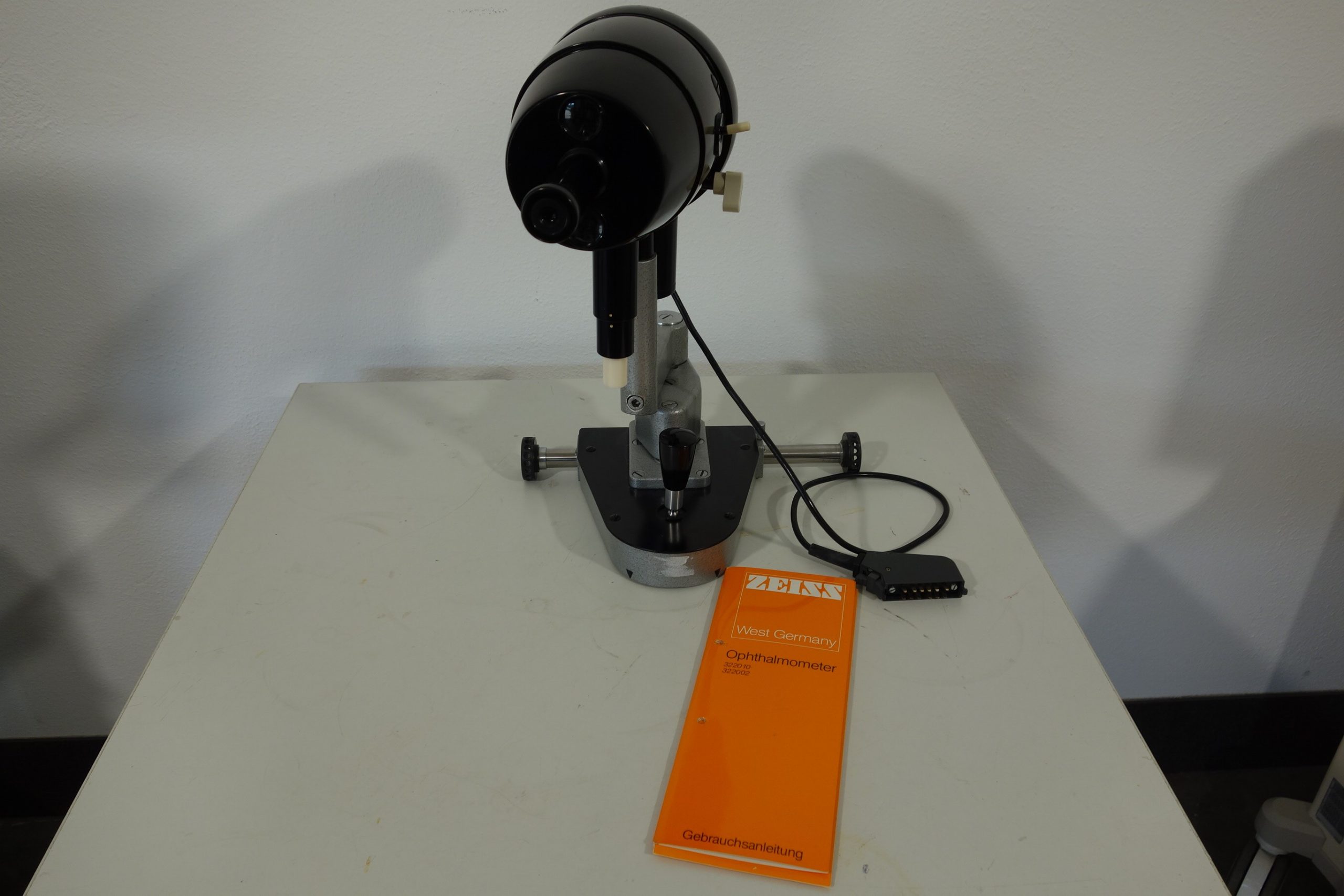 zeiss-bombe-ophtalometer-322010