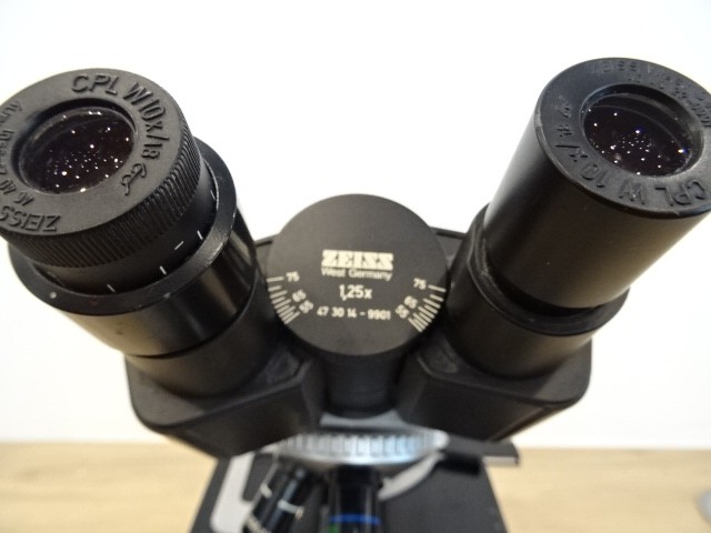 zeiss-stereomikroskop-tischmikroskop-2358